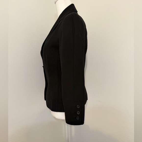 The Limited Classic Black Blazer - Picture 2 of 11